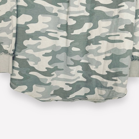 Z SUPPLY Size XS Baby French Terry Gray Camo V-Neck Weekender - Picture 6 of 7